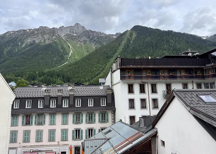 Апартаменти 4810 Centre *